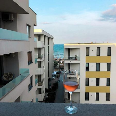 Apartmán Mlm By The Sea Năvodari Exteriér fotografie